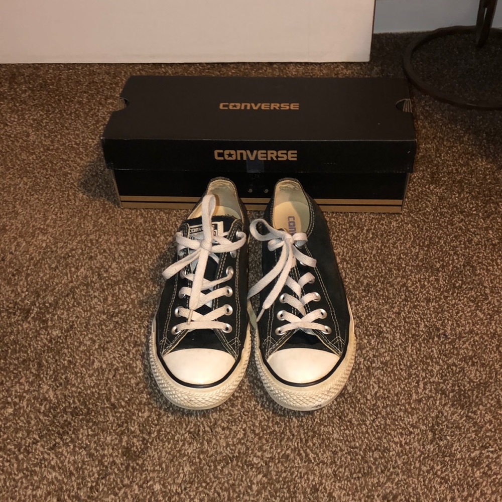 black converse